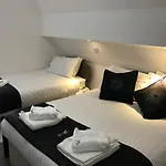 Alexandra Hotel